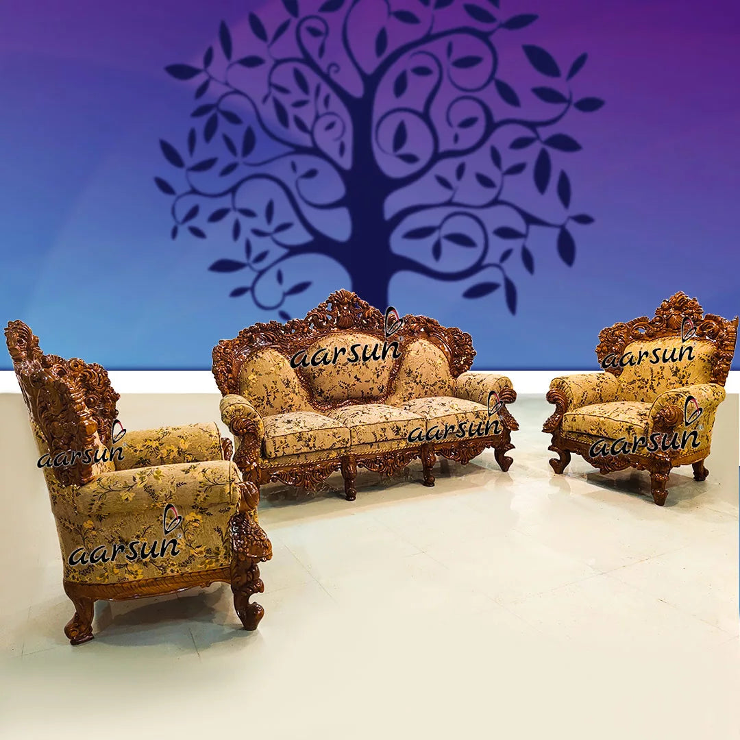 كنب خشب تيك منقوش فاخر
(Kanab khašab teek manqūš fāḫir)

This translates roughly to "Luxury Carved Teak Wood Sofa".  The words "Luxury" (فاخر) and "Carved" (منقوش) are emphasized to highlight key selling points.