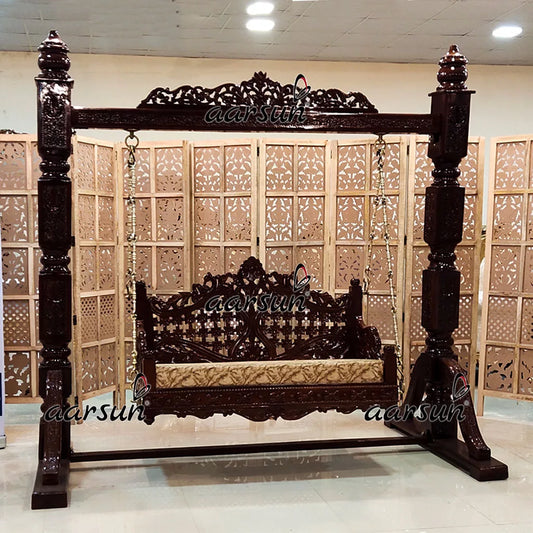 घर के लिए लकड़ी का सुंदर झूला (Handcrafted Teak Wood Jhoola)