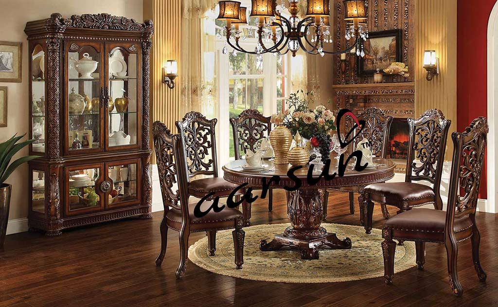 طقم طعام فاخر ٦ مقاعد دائري
(Taqm Ta'am Fakhir 6 Maqaa'ed Da'iri)

This translates roughly to "Luxury 6-Seater Round Dining Set".  It uses keywords likely to be searched for and emphasizes the luxury aspect.