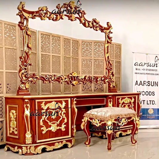 Traditional Royal Wood Credenza