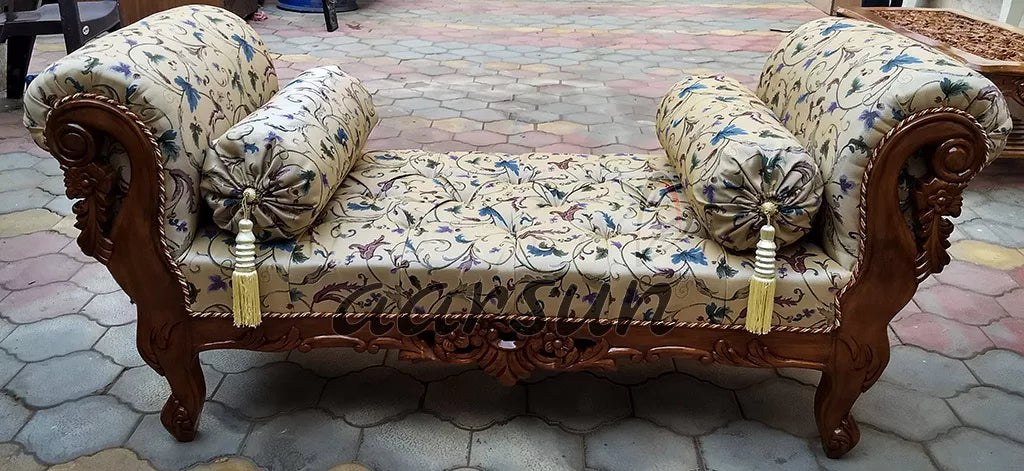 Traditional Style Sofa Set in Natural Finish YT-143