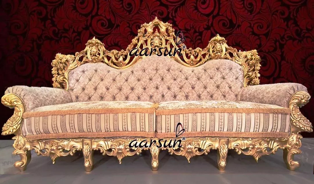 सोने की पत्ती वाला लग्ज़री सोफा सेट (Sone ki patti wala luxury sofa set)