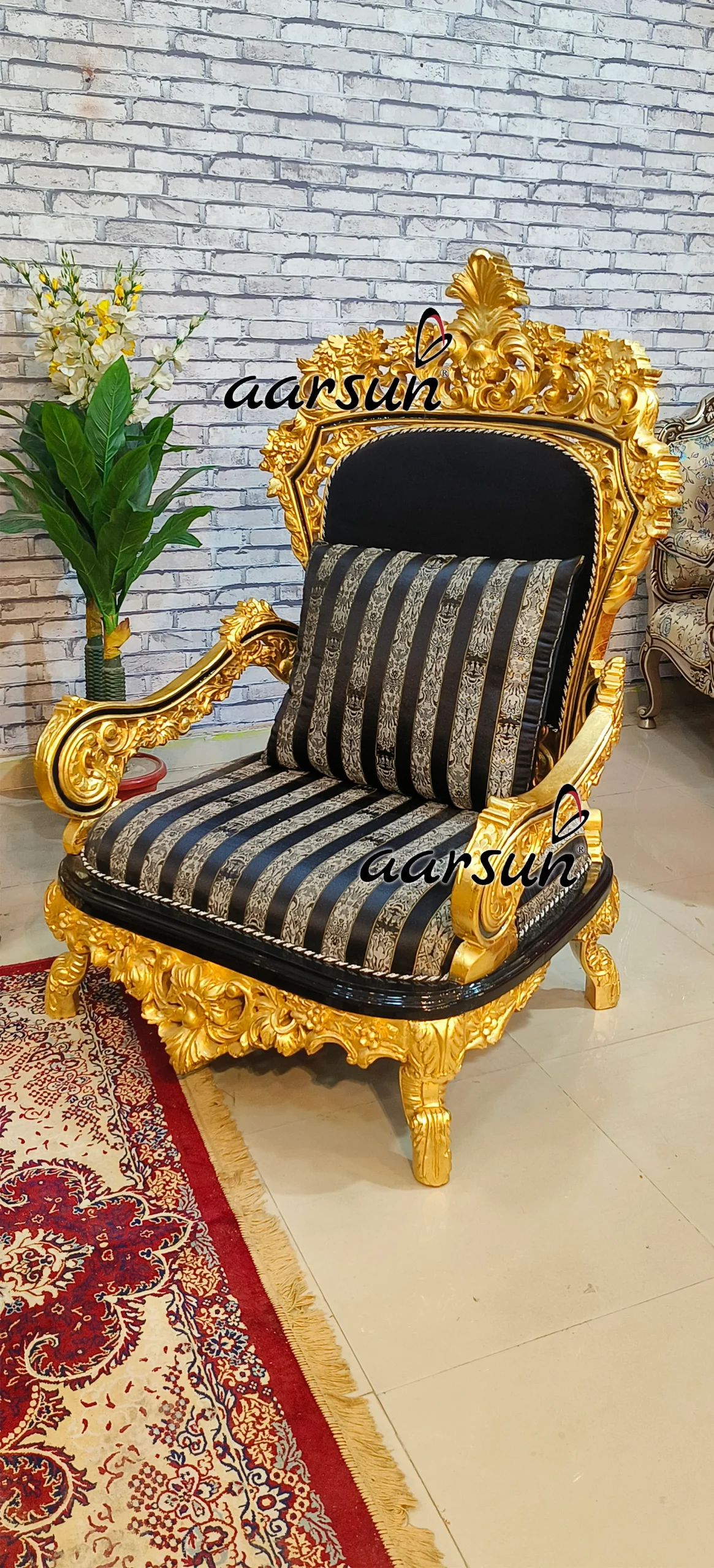 5 Seater on Sofa Set in Gold Deco Paint 2025