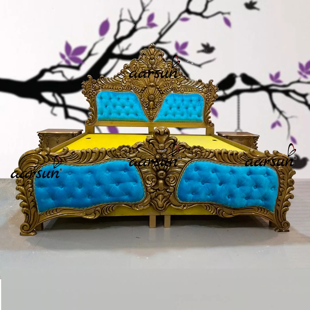 Baroque Style Wooden Bed - Gold Polish YT-127