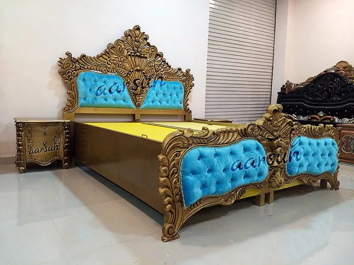 Baroque Style Wooden Bed - Gold Polish YT-127