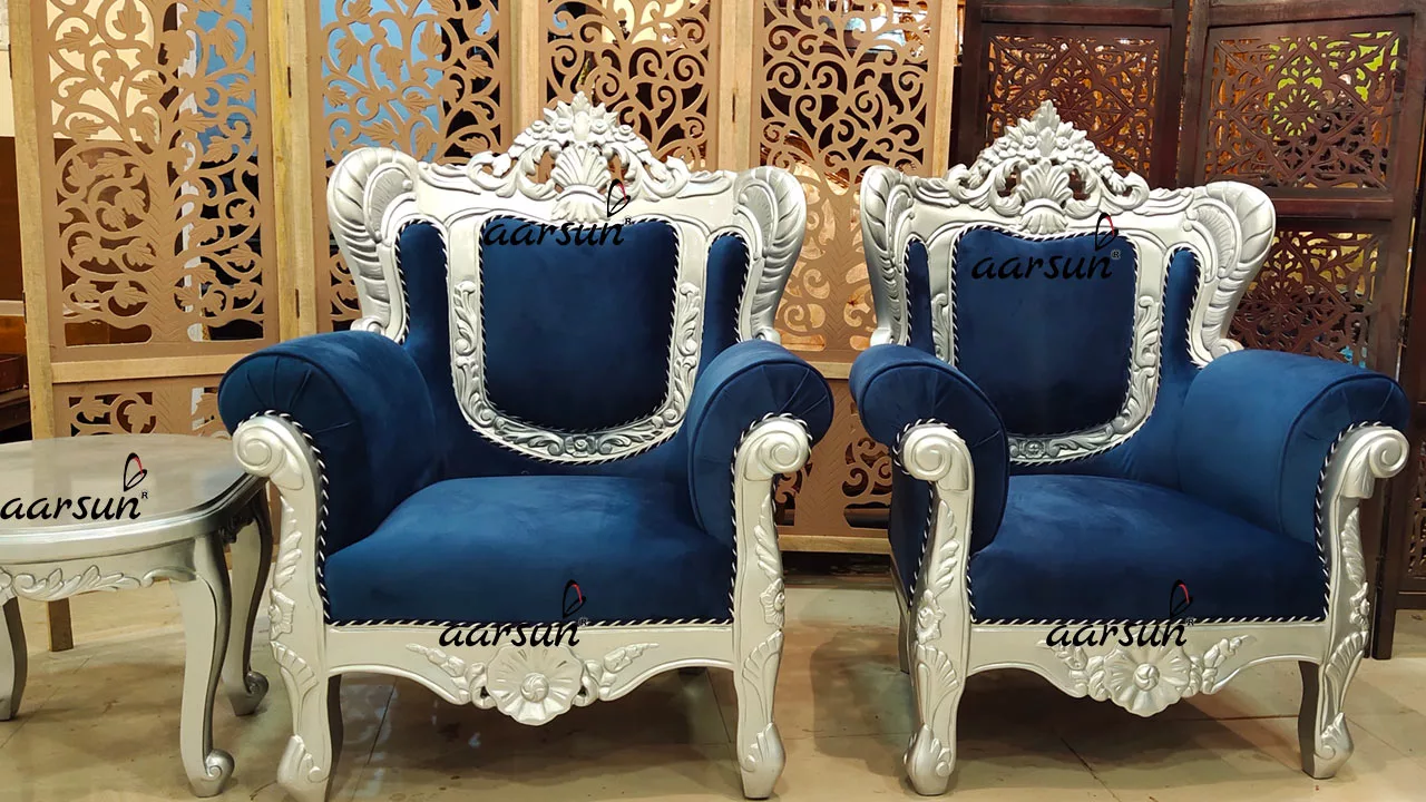 Classic moviesjoy Maharaja Sofa Set in Silver Paint