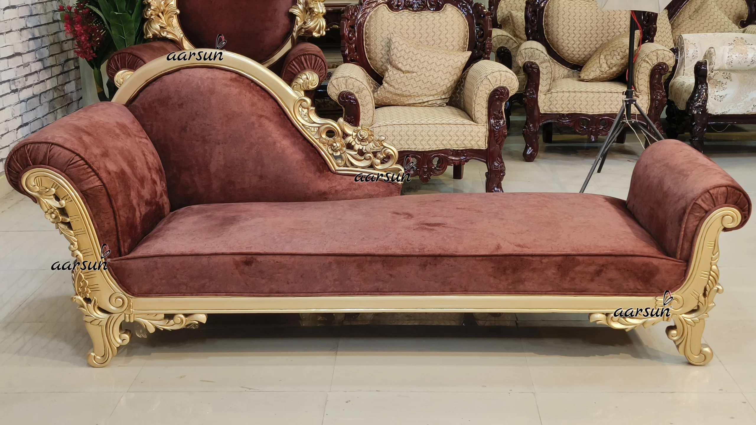 Classical vegas x.org Dilwala Sofa Set with Heavy Carving Design 2025
