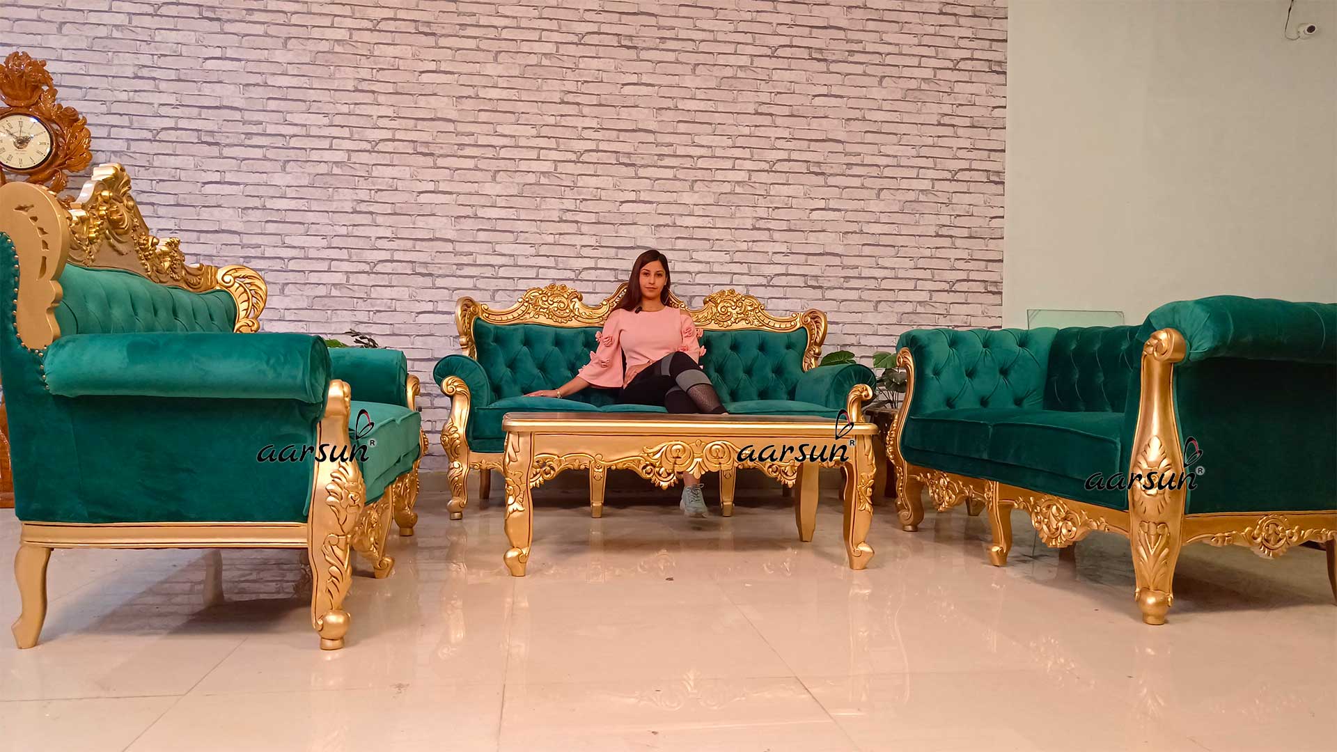 Latest Luxury crackstreams Sofa Set Design Global delivery  2025