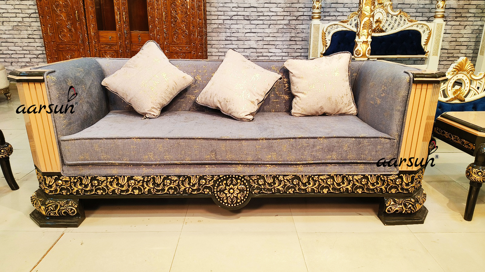 Beautiful craigslist Masterpiece Sofa Set  2025