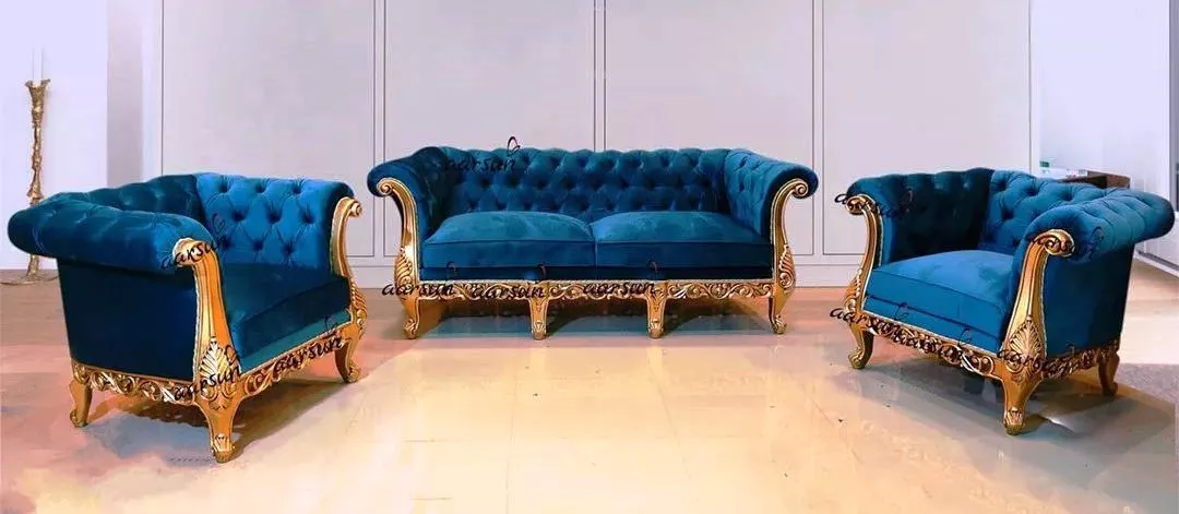 Royal whoer Chesterfield Sofa Set in Gold 2025