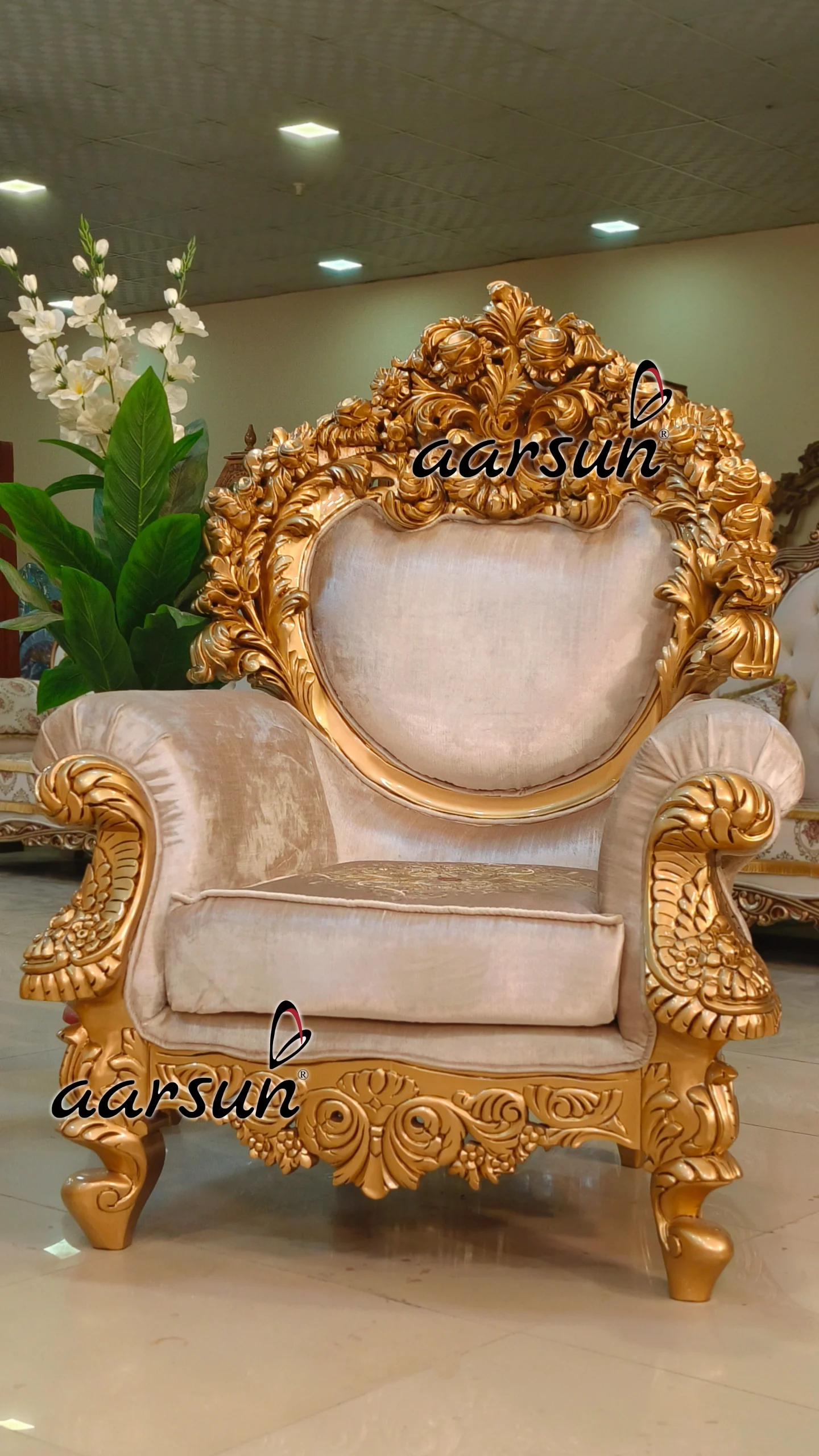 Antique manga4life Gold 5 Seater Sofa Set  2025