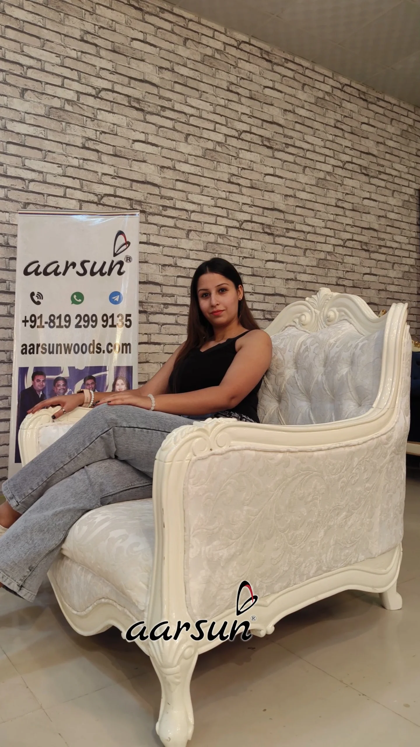 White  Classic Sofa Set 2025