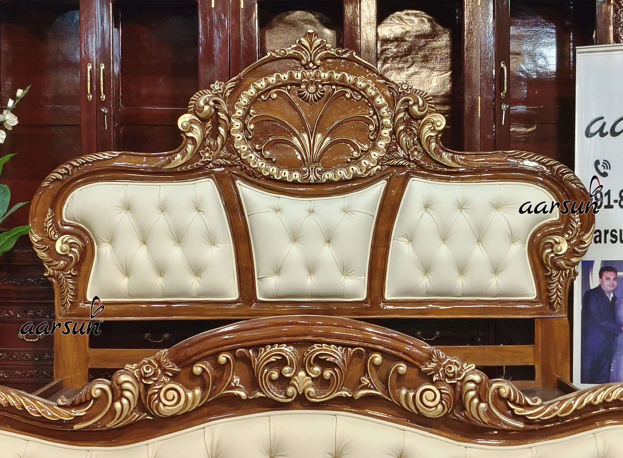 Handcrafted cheaptickets.com King Size Bed 2025