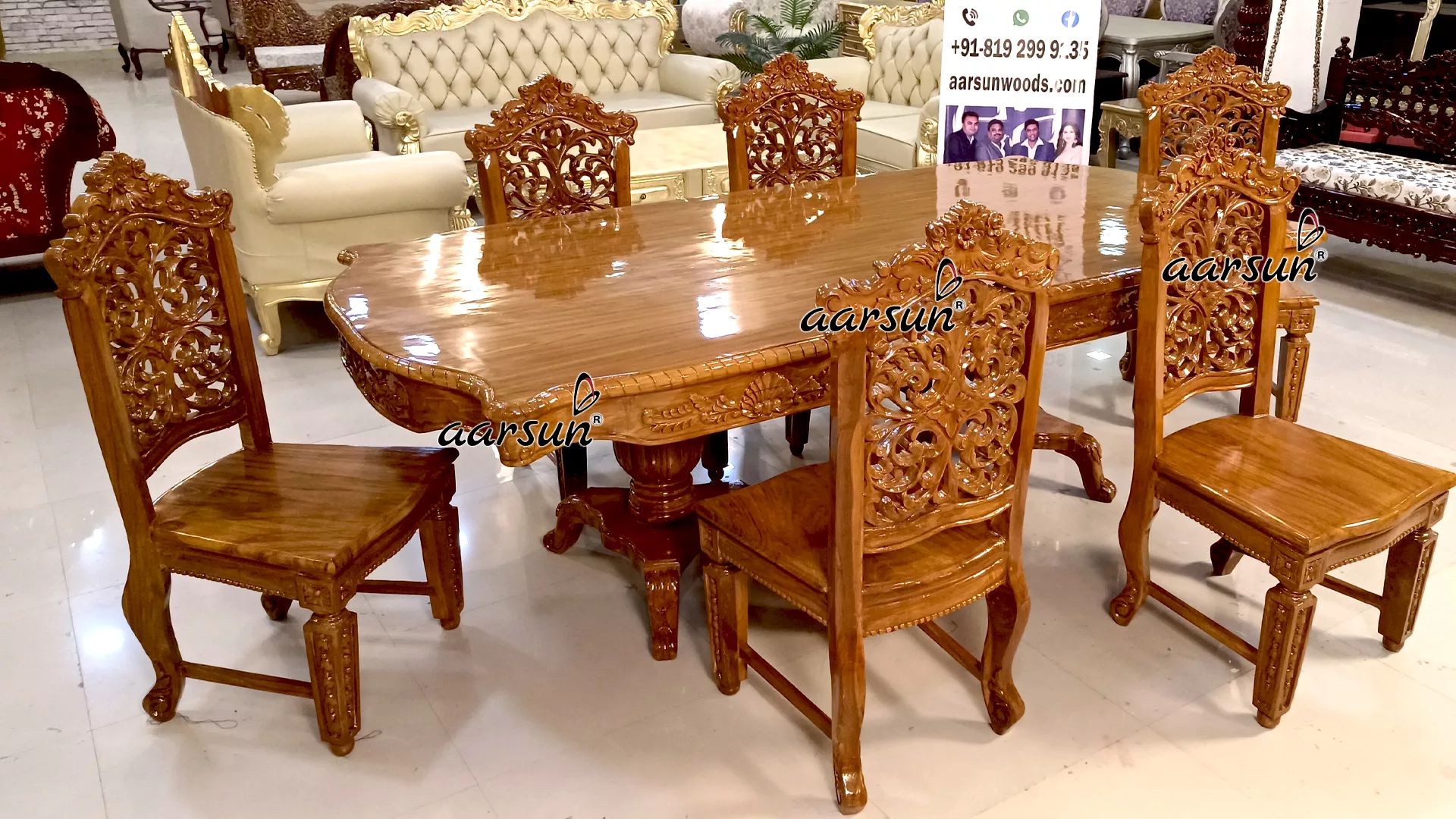 Classic  Wooden Dining Table Set  2025