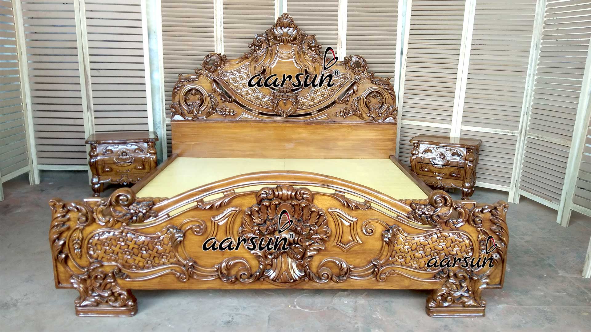 Top Class movie4k  Wooden Bed with Bedside Table 2025