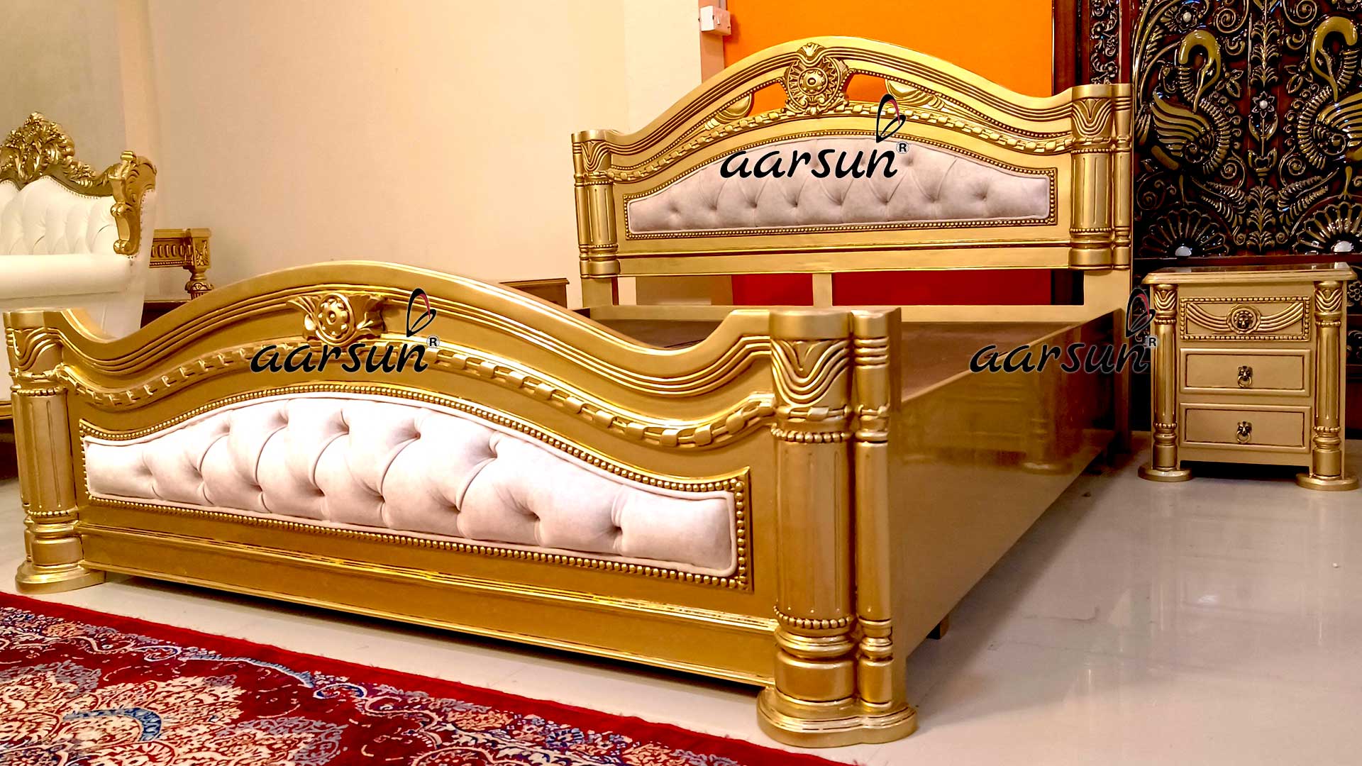 King Size Luxury netizenbuzz  Bed 2025