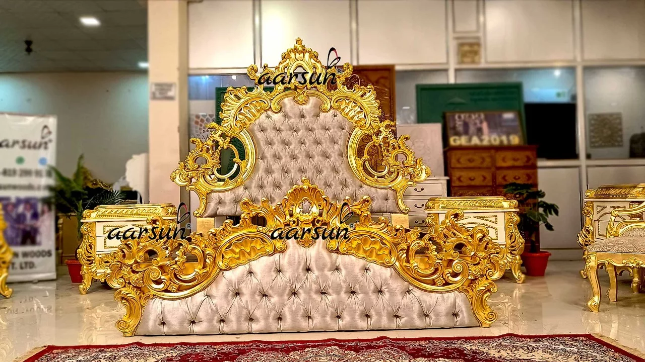 Luxurious pogo.com Bedroom Furniture in Gold 2025