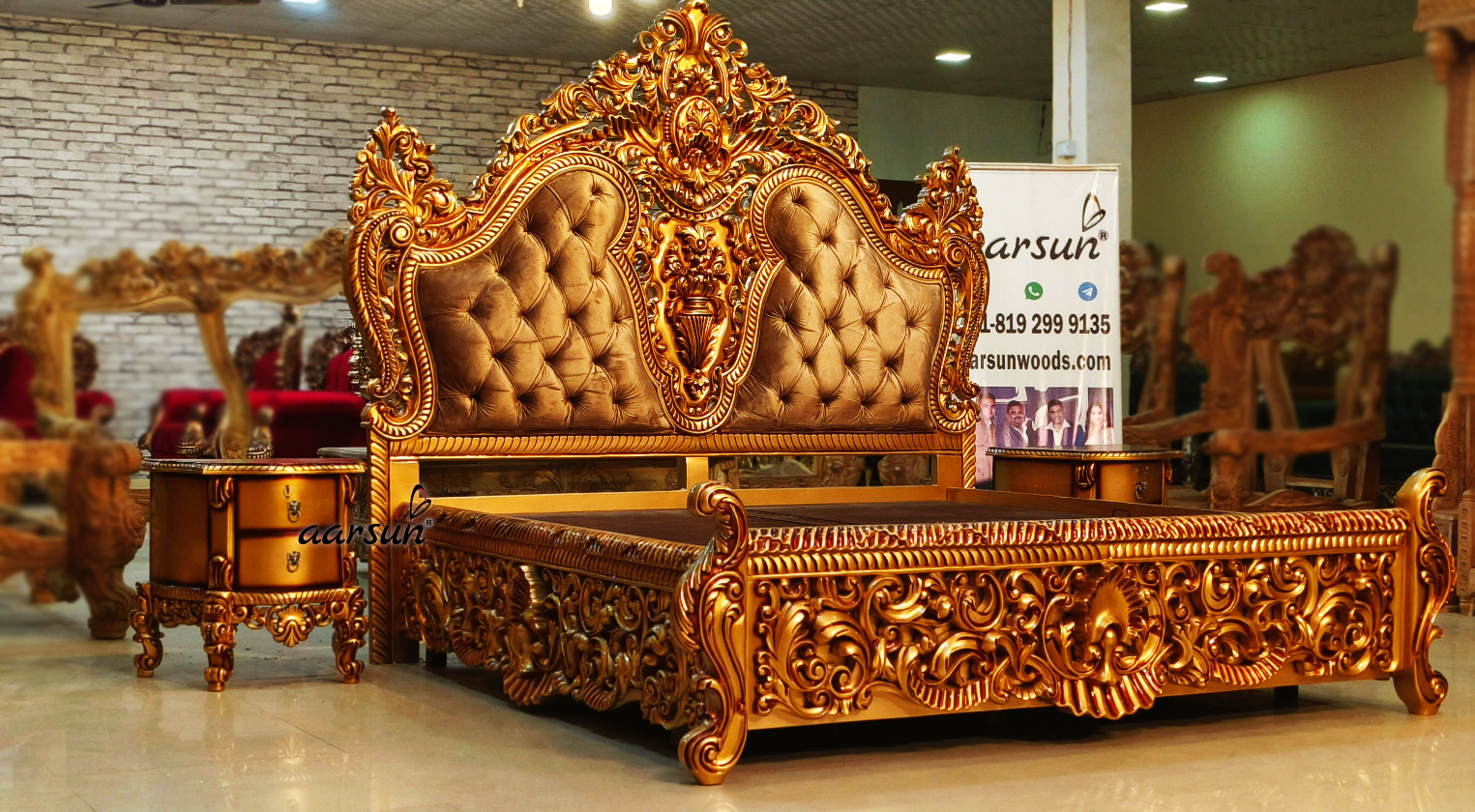 Luxury hydrahd Bedroom Furniture Set  2025