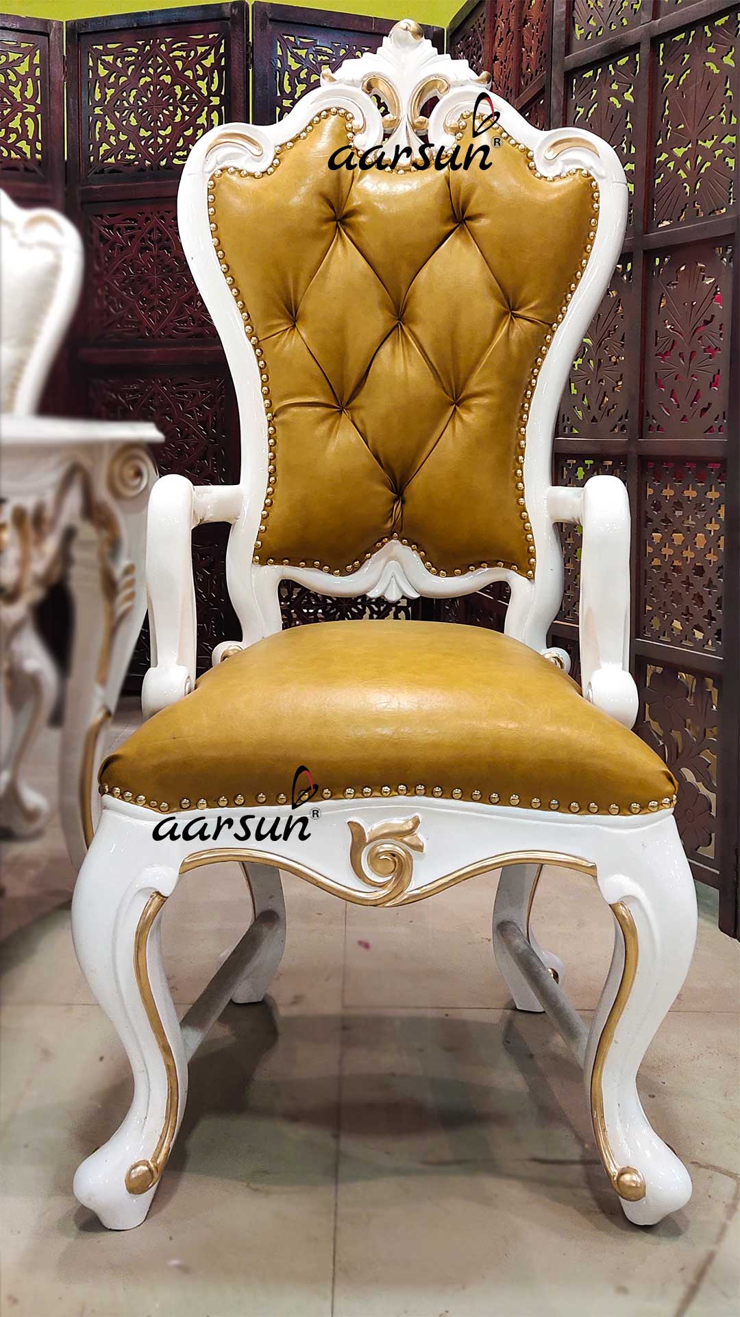 Royal movieorca Dining Set 6 Seater in White & Gold 2025