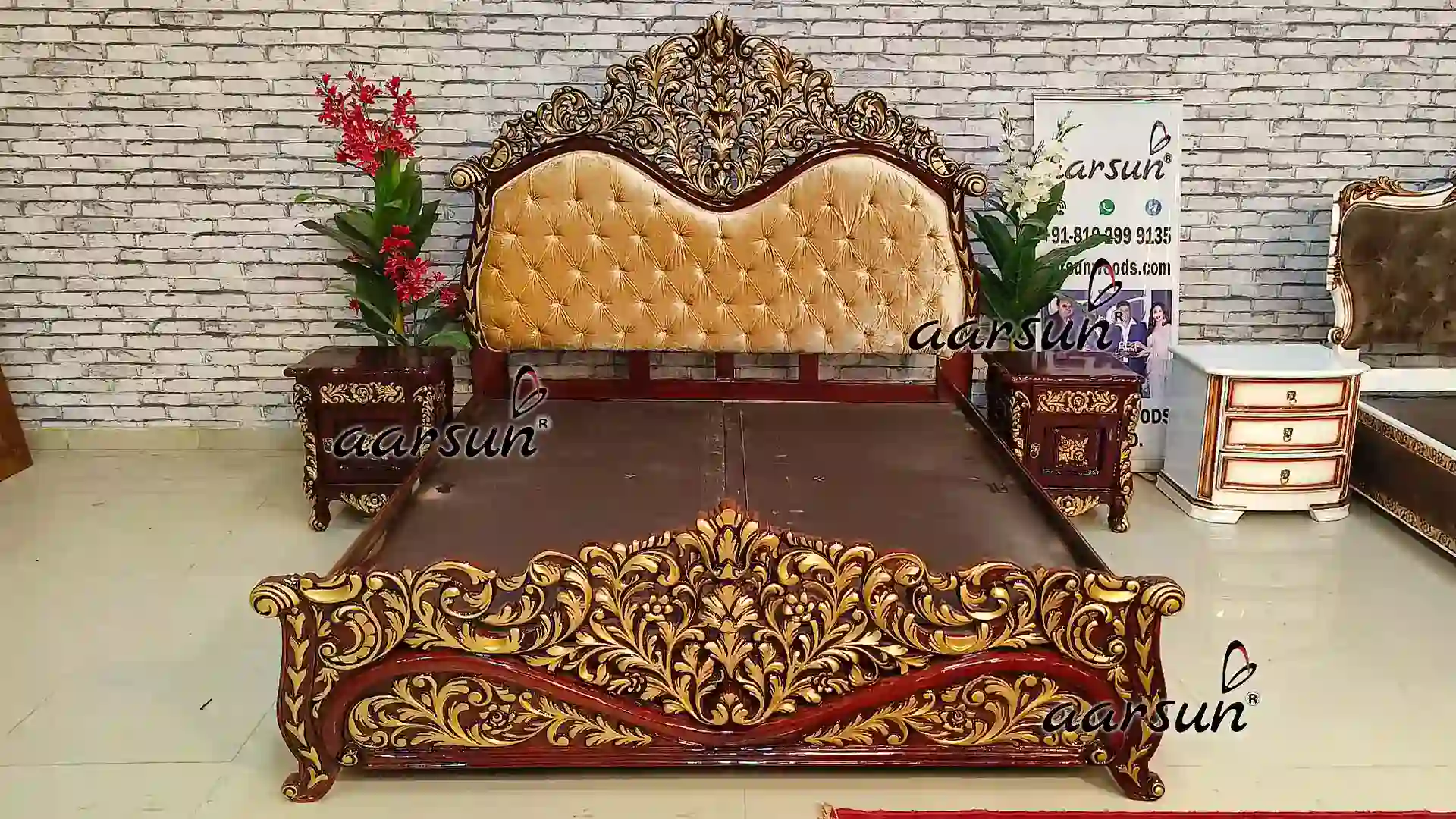 Royal cargurus.com Wooden Bed Exclusive Designer Unit  2025