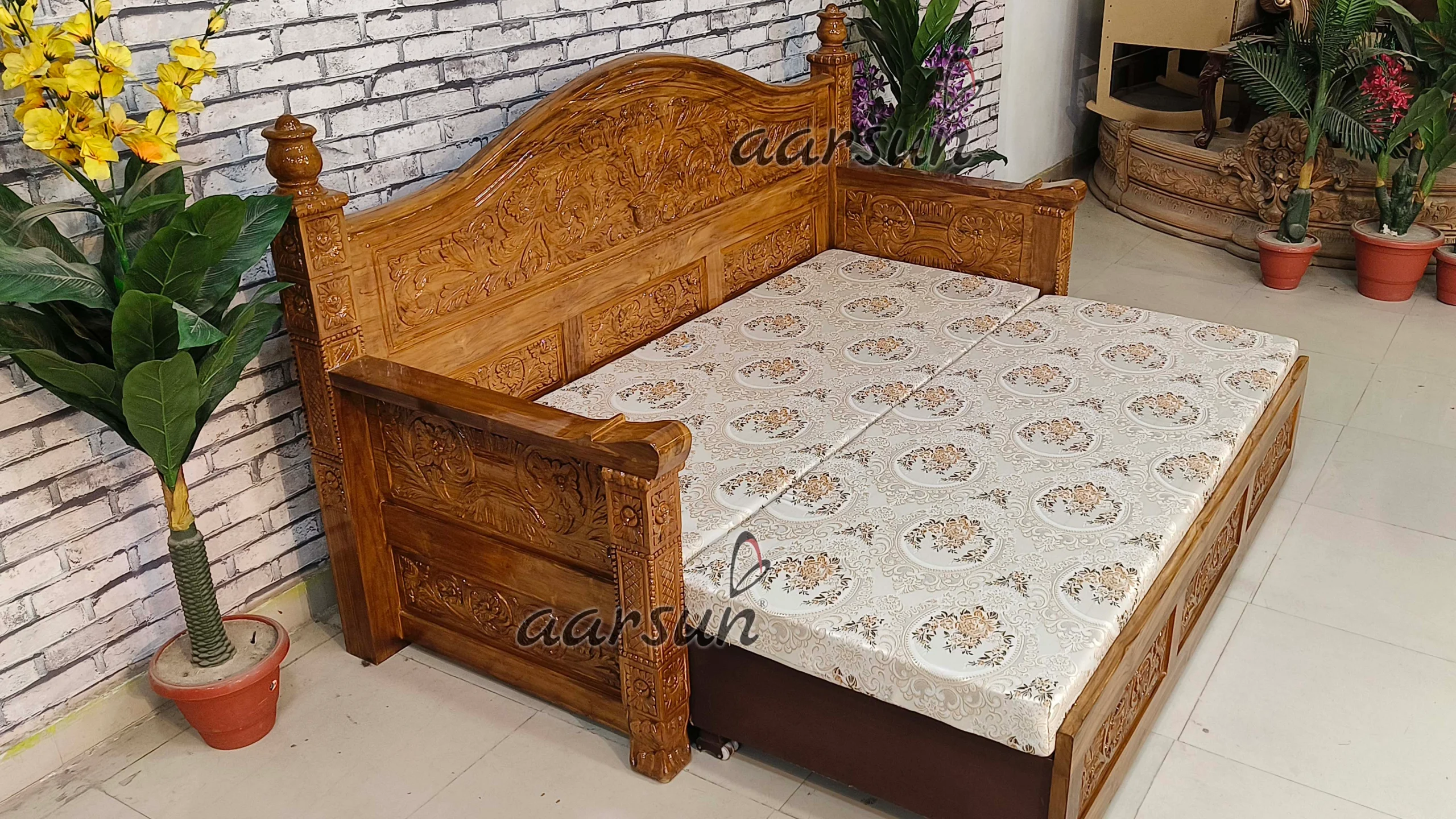 Transform soapertv your space with this modern sofa cum bed 2025