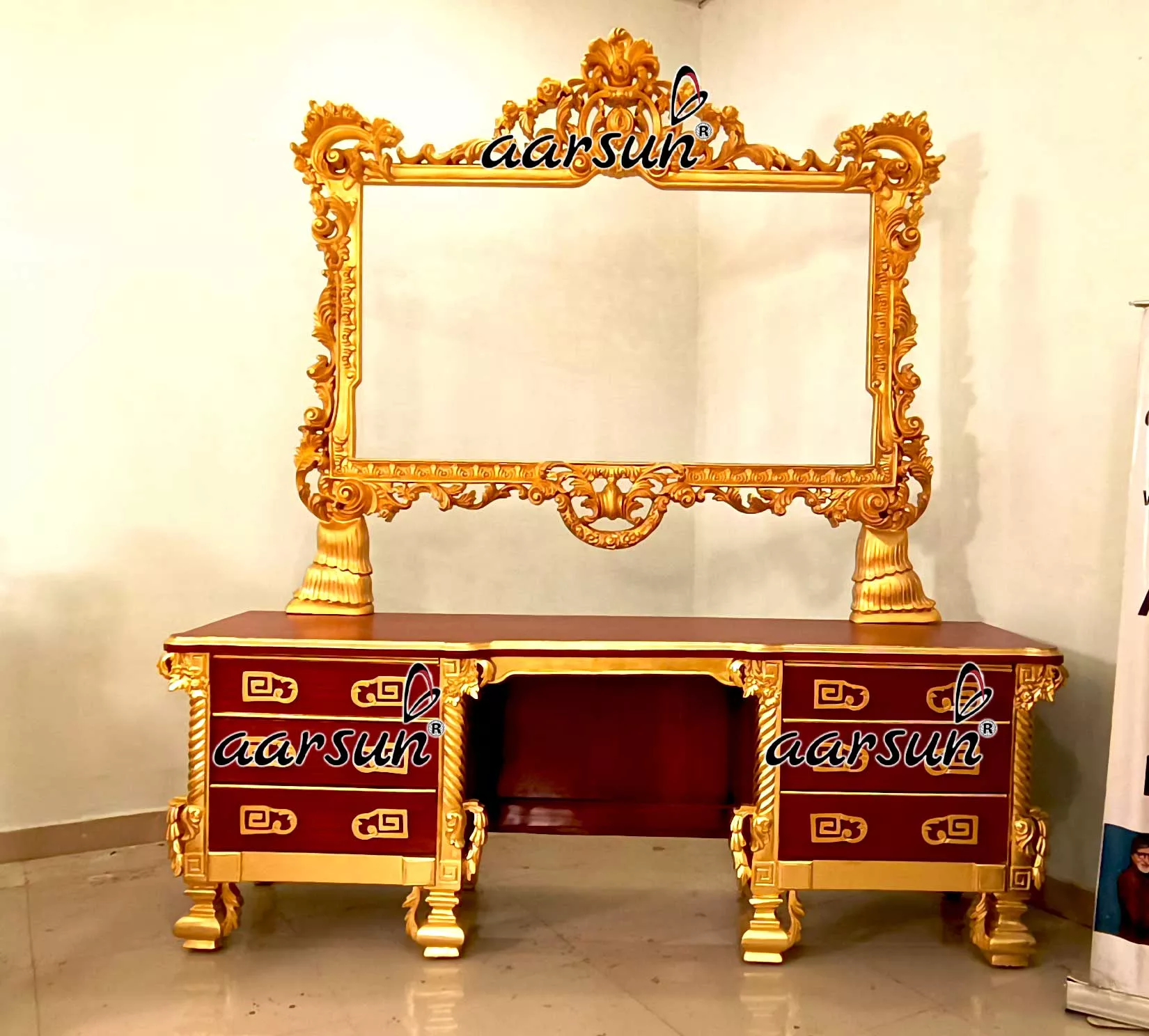 Ultra nxbrew Luxury Bedroom Furniture Set  2025