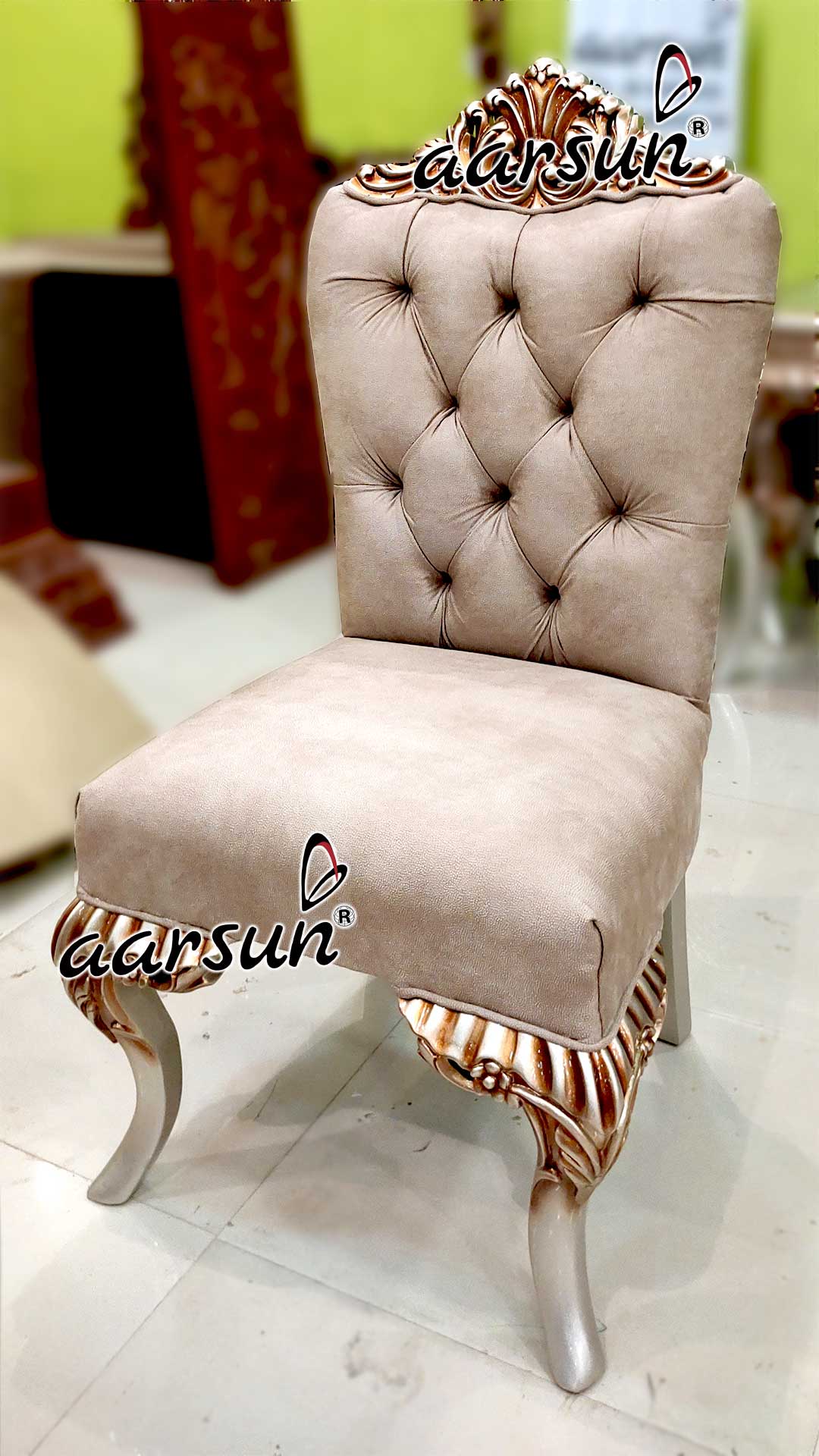 Wooden winnoise Royal Luxury Dining Set 2025