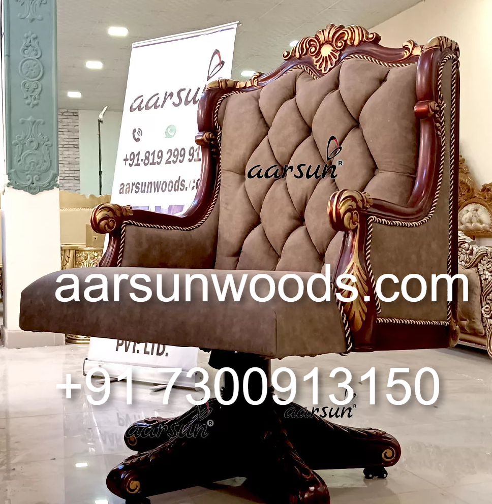 Executive Wooden Office Table with Comfortable Chair  2025
