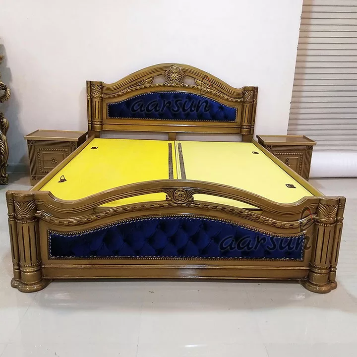 Exquisite King Size Designer Wooden Bed with Classic Gold Polish 2025