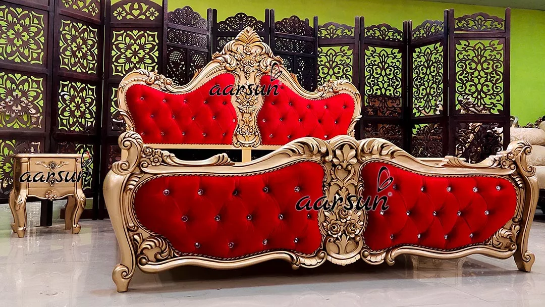 Luxurious Royal King Size Bed for a Grand Bedroom 2025