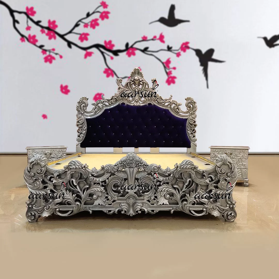 Glamorous Silver Bedroom Set with Twin Nightstand 2025